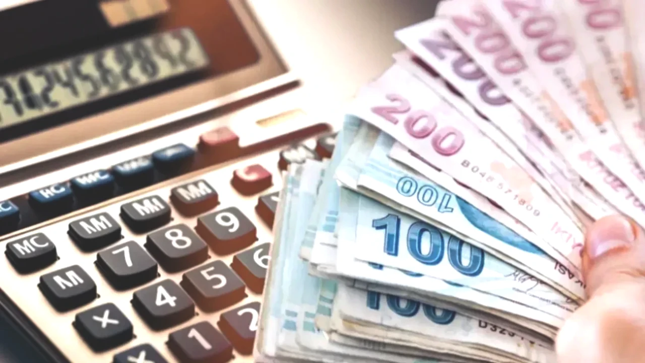 Emekli Maaşı Hesaplama Artık E-Devlet'te! Çalışanlar Ne Kadar Alacak?