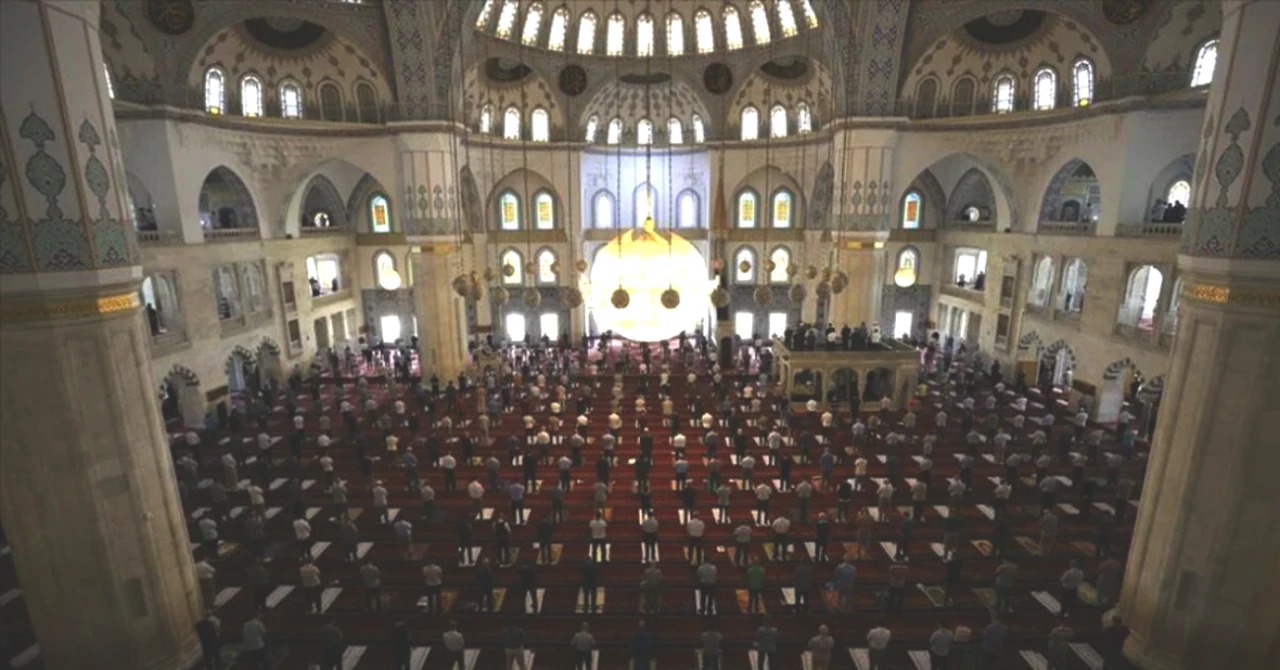 Cuma Namazı Kılmanın Adımları: Detaylı Anlatım ve İpuçları!