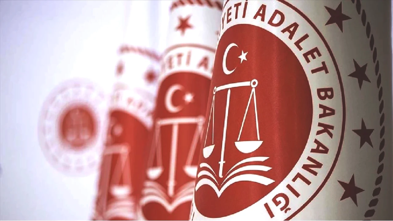 Son Dakika! Adalet Bakanlığı 20 Bin Yeni Personel Alımı İlan Etti!