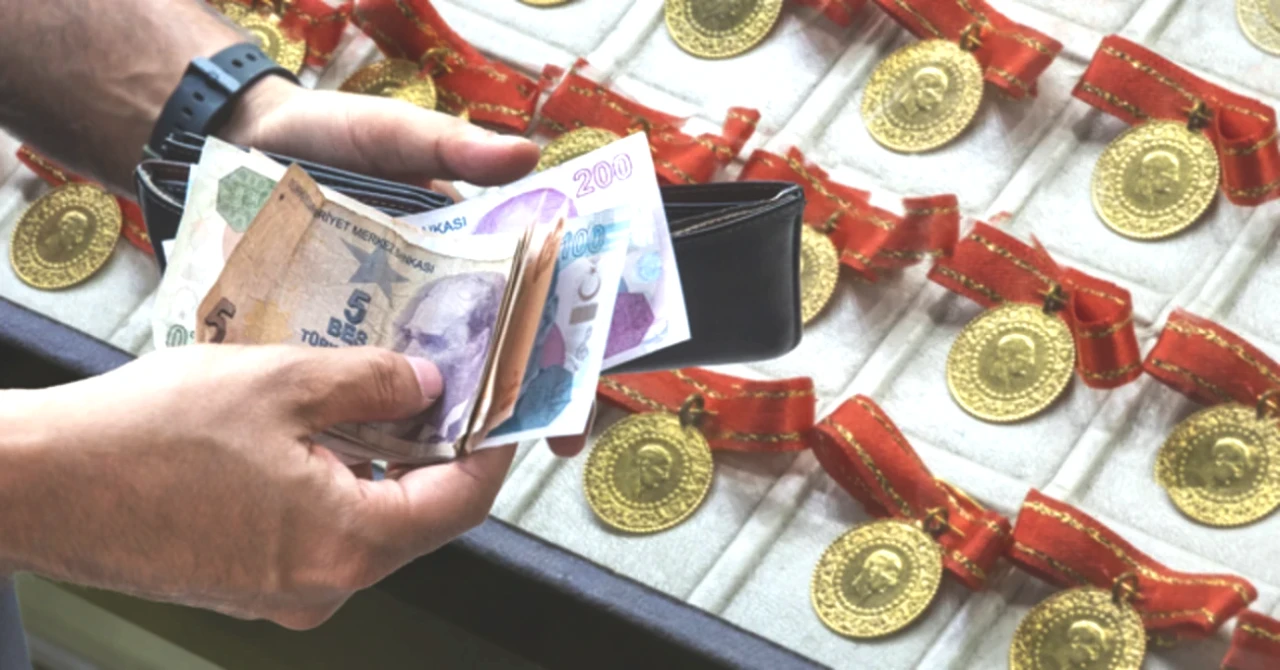 20 Temmuz 2025'te Altın Fiyatları Uçuyor! Çeyrek, Gram ve Cumhuriyet Altını Fiyatları Ne Kadar?