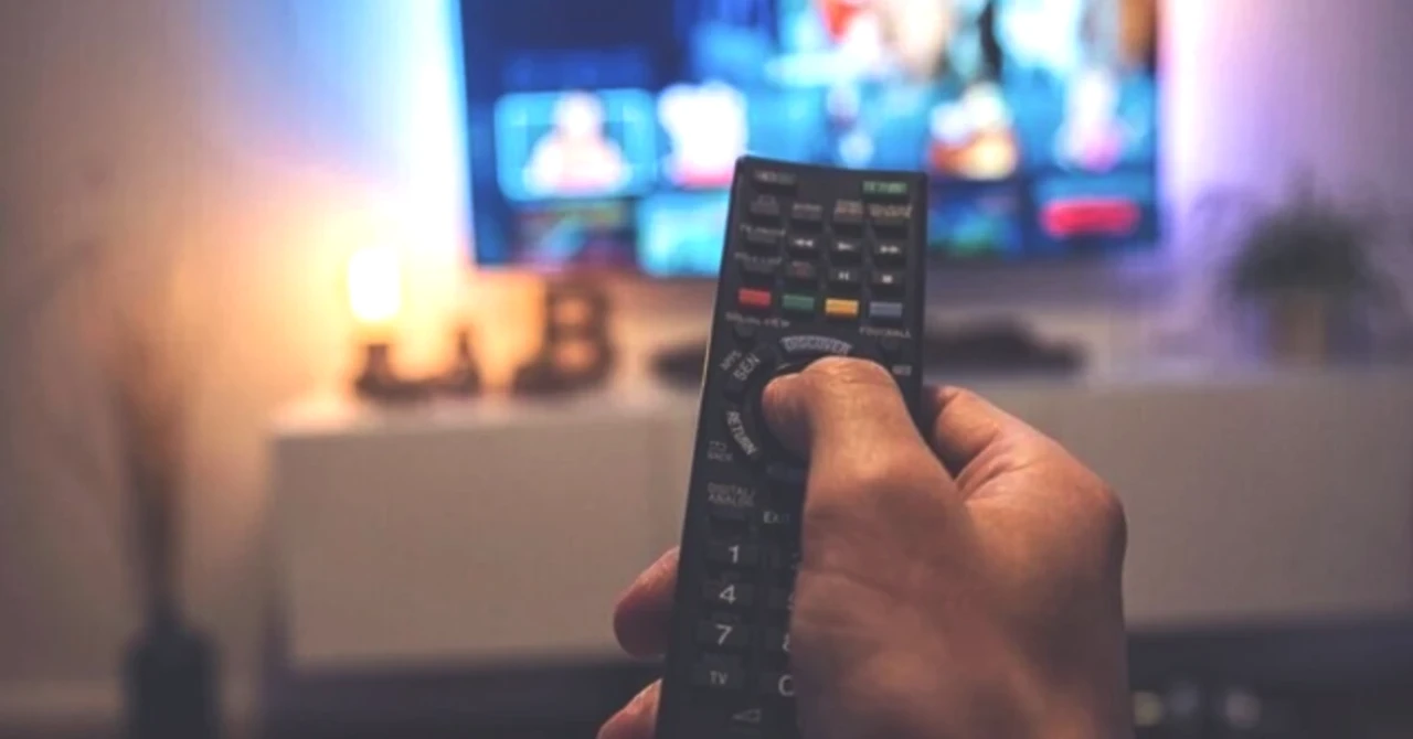 20 Temmuz 2025 Pazar TV Yayın Akışı: Bugün Ekranlarda Kaçırılmayacak Programlar!